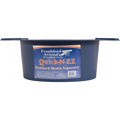 Le Frankford Arsenal Quick-n-EZ se pose facilement sur un seau de 3,5 ou 5 gallons, avec des parois de 4,75
