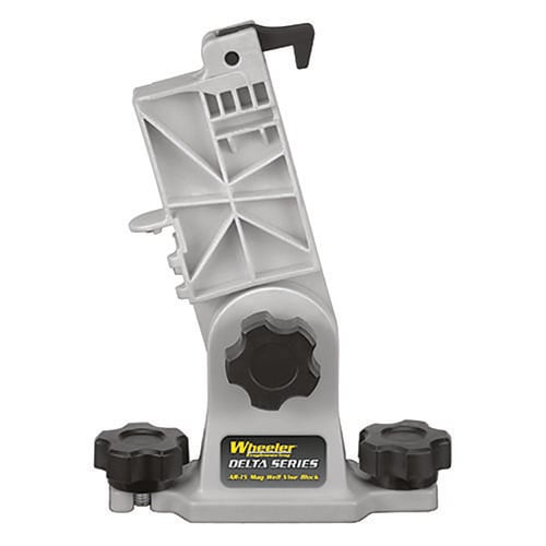 Le Wheeler Delta Series AR-15 Mag Well Vise Block offre une base stable pour le nettoyage, un service de verrou innovant et une construction durable en polymère.