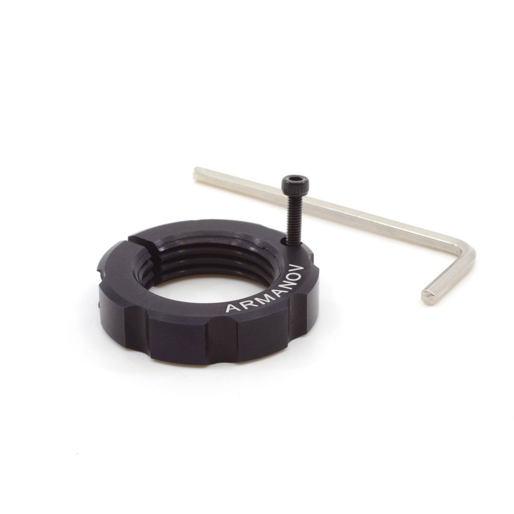 Le Free-Float Lock Ring pour Dillon Toolhead permet aux dies de se centrer parfaitement sur chaque cartouche, garantissant une meilleure alignement et des munitions plus concentriques.