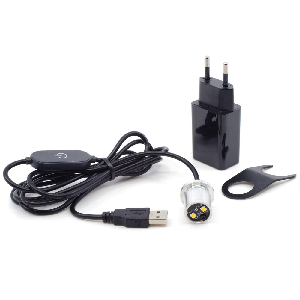 Améliore ton expérience de rechargement avec le module LED ARMANOV, facile à installer, offrant un éclairage optimal pour les presses Dillon XL650/750 et S1050.