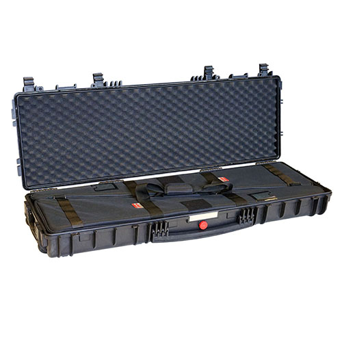 Protège ton arme avec le RED 11413 d'EXPLORER CASES : indestructible, étanche, avec 2 Gunbags, des charnières en métal et un système de verrouillage sécurisé.
