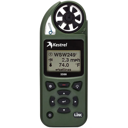 Découvre le Kestrel 5500, un appareil météo précis et robuste, parfait pour le tir, avec des mesures en temps réel et une connectivité smartphone.