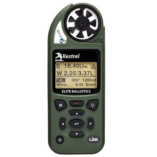 Le Kestrel 5700 Elite te permet de mesurer 15 paramètres environnementaux, d'accéder à la bibliothèque Litz et de calibrer la balistique pour des tirs précis.