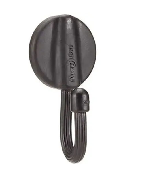 Les Nite Ize 2" Gear Tie Mountables adhèrent à la plupart des surfaces lisses, sont flexibles, résistants et faciles à installer, sans résidu.