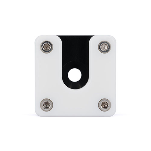 Le OBI Camera Lock est un support compact et polyvalent pour fixer facilement tes caméras, lunettes de tir ou jumelles, idéal pour toutes tes aventures.