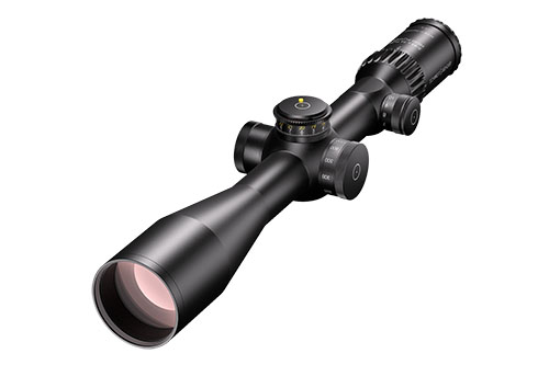 Le Schmidt U. Bender 5–45x56 PM II High Power t'offre une optique de précision exceptionnelle, idéale pour le tir à longue distance avec un zoom puissant.