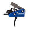 Le trigger TIMNEY AR-15 2 STAGE offre une conception solide et courbée, avec une première étape longue à 2 lb et une seconde étape à 2 lb pour un tir précis.