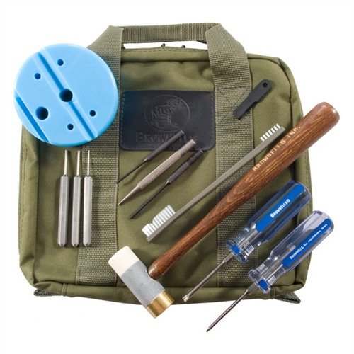 Le Pistol Field Pack Brownells pour Smith & Wesson M&P offre des outils de maintenance compacts et durables, parfaits pour l'entretien et la réparation de ton arme.