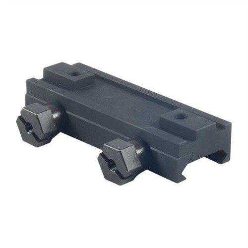 Le Sinclair forend adapter offre une surface stable pour le tir, avec une base en aluminium extra-large et des rails Picatinny pour un maintien solide.