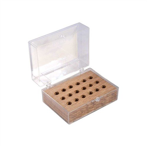 Le MAGNA-TIP® THIN-BIT BOX'N TRAY COMBO est parfait pour organiser tes outils, avec un boîtier flip-top qui peut contenir 18 bits de précision.