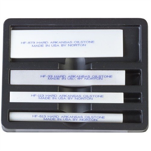 Le set de pierres Arkansas de GUNSMITH offre des angles précis et des fichiers robustes, parfaits pour le travail sur les gâchettes et les détentes.