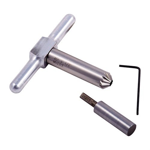 Le cutter à chanfreiner 45° permet d'éliminer les bords vifs des canons et chambres de revolvers pour des rechargements rapides et un tir précis.