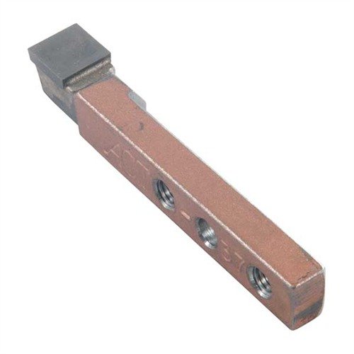 Avec le BARREL SET-BACK FIXTURE, ajuste facilement tes barils de revolver sans tour, pour un écart baril/cylindre parfait et un ajustement précis.