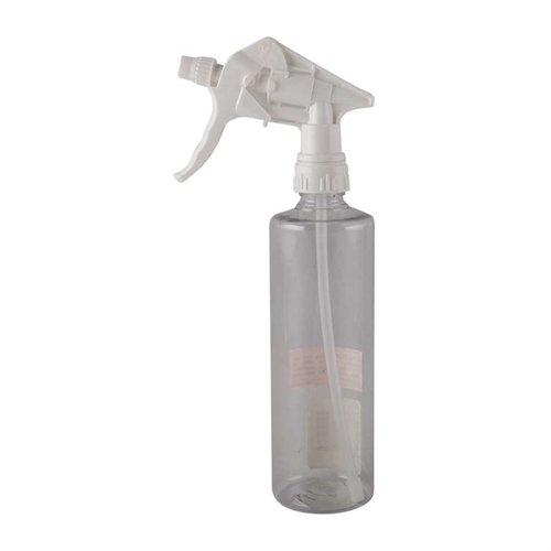 Cette bouteille en PVC de 16 fl. oz. te permet de vérifier instantanément son contenu, avec un nozzle réglable pour un spray fin ou un jet continu.