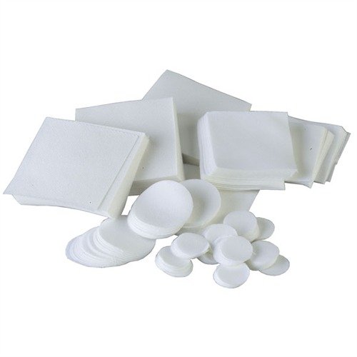 Les patchs en coton twill de 0,75" offrent un nettoyage agressif sans peluches, parfaits pour enlever les résidus et appliquer des huiles avec précision.