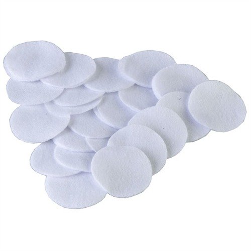 Choisis tes patchs de nettoyage Brownells en flanelle 100% coton, disponibles en sachets pratiques, légers et compacts, parfaits pour la chasse ou le tir.