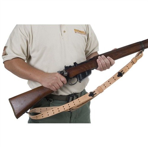 La sangle Competitor Plus en cuir premium offre des crochets en acier forgé, une longueur ajustable de 54