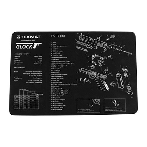 Le TEKMAT Pistol Gun Mat protège ta arme pendant le nettoyage, avec un dessus en polyester doux, un fond en néoprène antidérapant et un schéma détaillé.