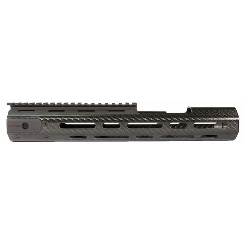 Réduis le poids de ton SIG Sauer 516 avec le garde-main en carbone Lancer Systems, compatible M-LOK et rail Picatinny, tout en restant robuste et durable.