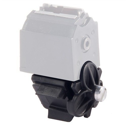 Le coupler TriMag 10/22® d'ALANGATOR te permet de rassembler trois chargeurs pour des recharges rapides, léger et facile à utiliser.