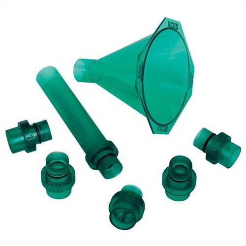 Le QUICK CHANGE POWDER FUNNEL KIT de RCBS résout les problèmes d'ajustement, offre des adaptateurs pour un flux optimal et un tube de chute de 4