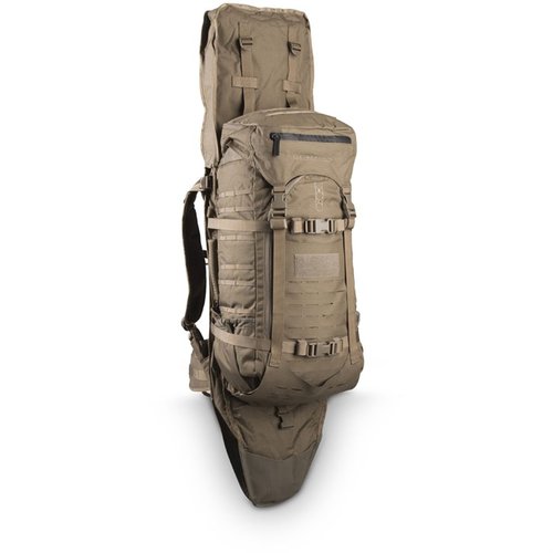 Le GUNSLINGER II PACK d'Eberlestock offre une polyvalence totale avec un scabbard pour armes, un cadre Intex-II et 2700 pouces cubes d'espace de rangement.