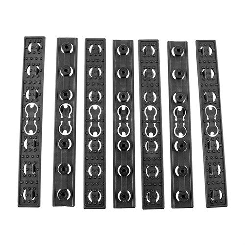 Le kit KAC Keymod comprend 7 panneaux en polymère de 5,5