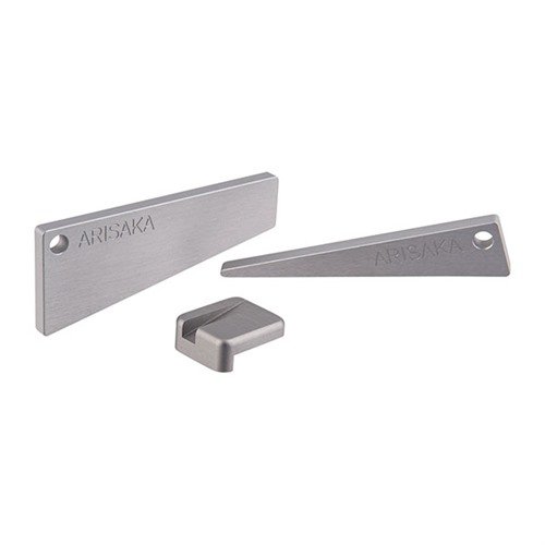 Le kit Arisaka Optic Leveler te permet de niveler facilement tes scopes avec des cales adaptées, pour un montage précis sur rail Picatinny ou supports un pièce.