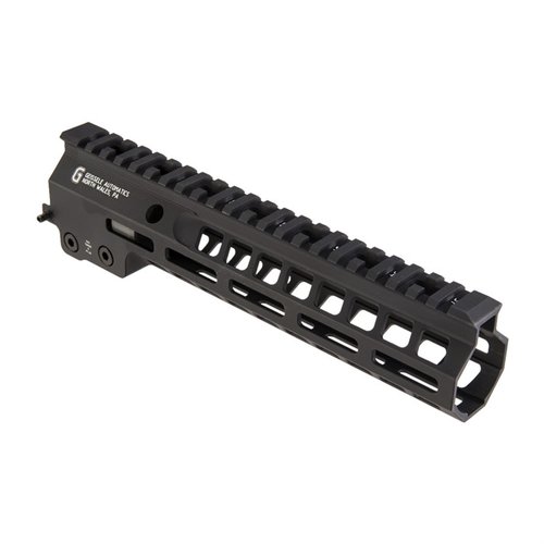 Le Geissele MK14 Super Modular Rail est léger, avec un profil étroit, des slots M-LOK pour accessoires et un rail Picatinny continu pour une personnalisation optimale.