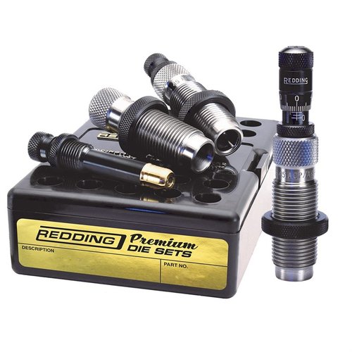 Le set de dies Redding 45 ACP offre un die de mise en forme en Titanium Carbide, un expandeur innovant et un die de siège avec micromètre pour une précision inégalée.