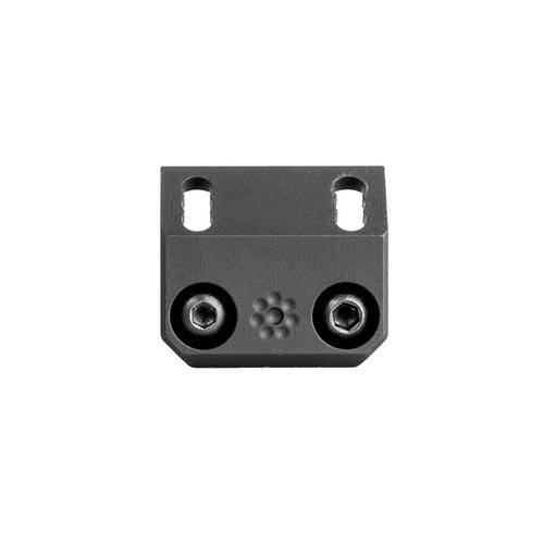 Le Arisaka Offset Scout Mount te permet de fixer un éclairage Scout à 45°, compatible avec les lampes Surefire et Streamlight, tout en étant ultra léger et discret.