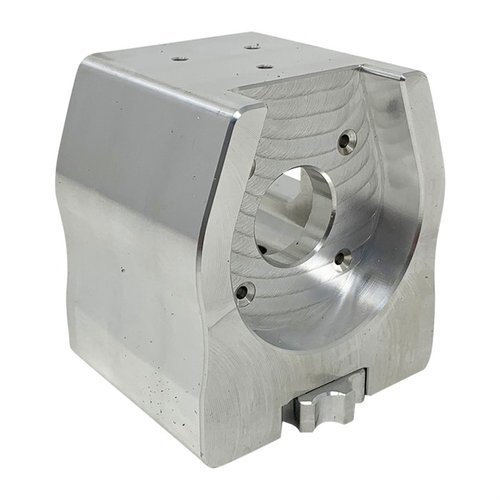 Améliore la stabilité et la précision de ton Auto Trickler avec cette base en aluminium usinée CNC, réglable en hauteur grâce à une molette.