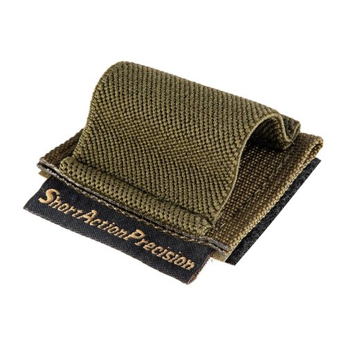 Le support de chargeur .22 de Short Action Precision te permet d'accéder rapidement à un chargeur supplémentaire pour tes carabines à verrou .22, idéal et pratique!