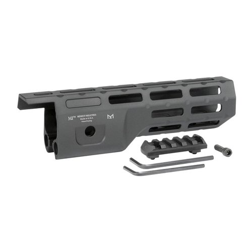 Le garde-main M-LOK Ruger 10/22 Takedown est léger, avec un design free float, 8 côtés de slots M-LOK et fabriqué en aluminium durable. Parfait pour personnaliser ton arme!