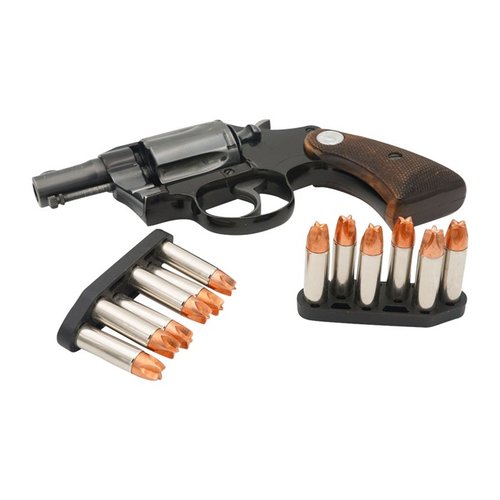 Le K-PAK charge 3 cartouches à la fois pour revolvers K-frame et D-frame, idéal pour le port dissimulé et fabriqué en matériau résistant aux températures.