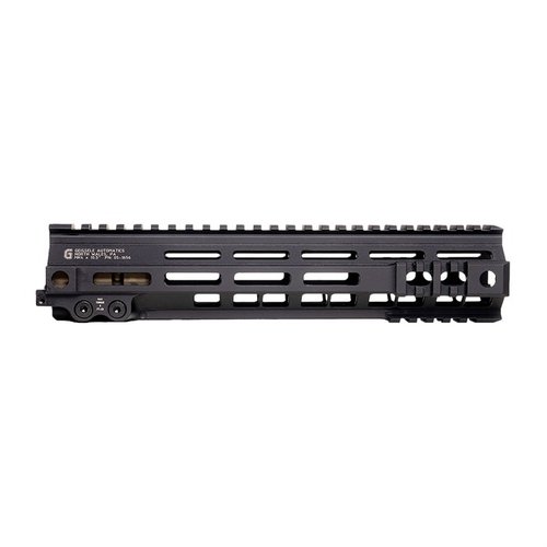 Le rail Super Modular MK4 M-LOK™ de Geissele est ultra-léger, avec des sections picatinny intégrées et des fentes M-LOK pour une modularité maximale.