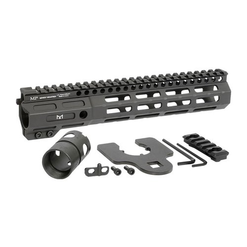 Les handguards Night Fighter M-LOK de Midwest Industries offrent une rigidité optimale, réduisent les décalages de point d'impact et sont parfaits pour les scénarios en faible luminosité.