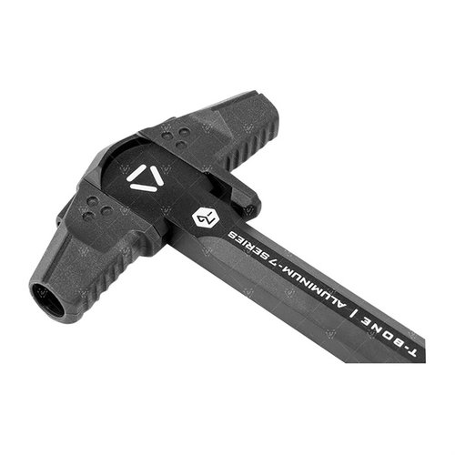 Le T-Bone Charging Handle de Strike Industries pour .223/5.56 te permet de diriger les gaz, est léger en aluminium 7000 et minimise l'usure de ton upper AR.