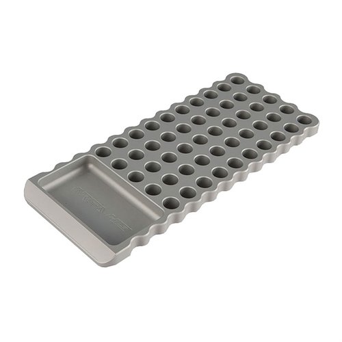 Le Billet Loading Block d'Area 419 offre 50 emplacements pour tes cartouches, avec un design robuste en aluminium anodisé et des patins en caoutchouc pour plus de stabilité.