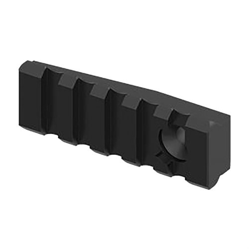 Le M-BRACE Picatinny Accessory Rail est léger et ultra-résistant, en aluminium 7075, anodisé pour une excellente résistance à la corrosion et un look noir mat.