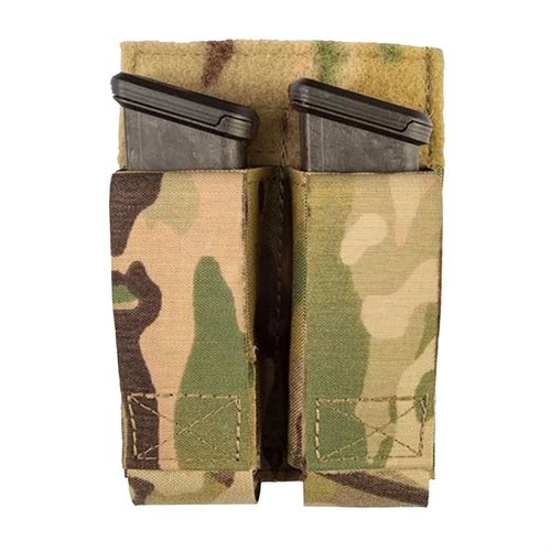 Le Double Pistol Magazine Pouch de Grey Ghost Gear te permet de transporter facilement deux chargeurs, avec des aimants puissants pour les maintenir en place.