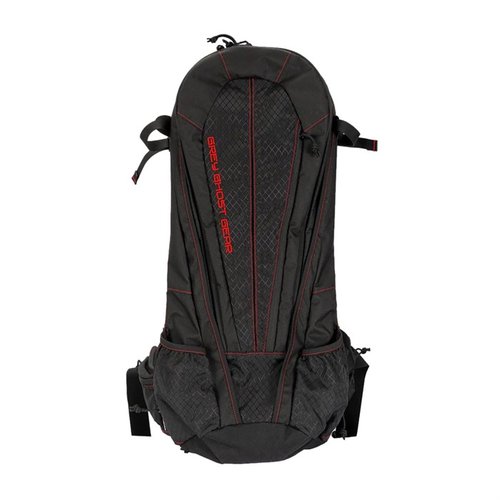Le sac Apparition de Grey Ghost Gear te permet de transporter ton SBR discrètement, avec des poches pour tes affaires et des sangles pour sécuriser ton arme.