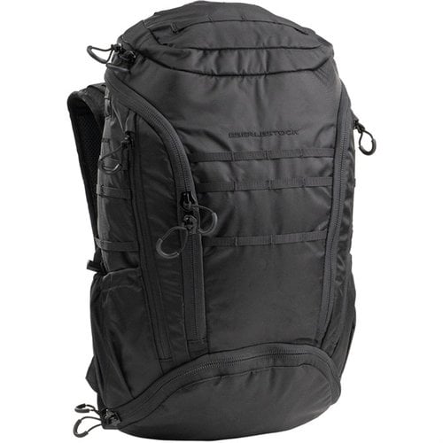 Le Eberlestock Little Trick Pack offre un accès rapide à tes armes cachées, avec 1 140 pouces cubes de rangement et des poches internes pour l'organisation.