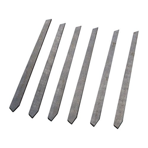 Le reamer à choke expansible ANGLE BLADE 'D' de CHADWICK & TREFETHEN offre une coupe lisse et précise, idéal pour ajuster les canons de 10 et 12 gauge.