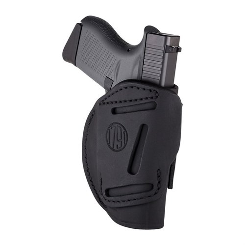 Le 4 Way Holster Stealth Black RH taille 5 te permet de porter ton arme en toute sécurité et confort, avec plusieurs options de port pour s'adapter à tes besoins.