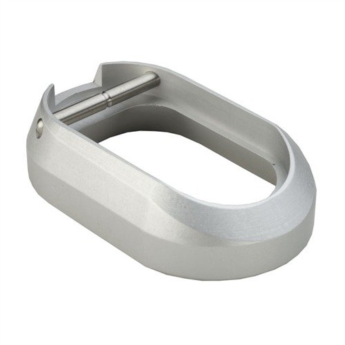 Le STI/SVI Magazine Well d'EGW est en aluminium léger, facile à installer, offrant des recharges rapides et sans modifications de cadre.