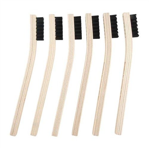 Ces brosses de nettoyage robustes avec des poils en acier inoxydable, laiton ou nylon et un manche en bois cousu sont parfaites pour un nettoyage efficace et durable.