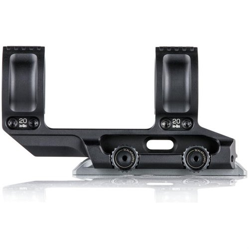 Les montures LEAP/09 en aluminium 7075-T6 sont légères, rigides et faciles à utiliser, offrant une fixation rapide sans éléments saillants ni réglages compliqués.