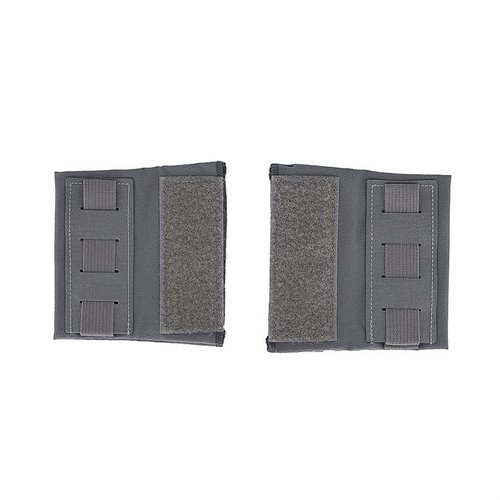 Les Side Armor Bag Caps de Spiritus Systems te permettent de combiner armures rigides et souples en un seul élément, réduisant le poids et l'encombrement.