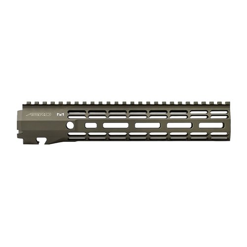 Le ATLAS R-ONE est léger, fabriqué en aluminium 6061-T6, avec un système de fixation ATLAS robuste, un rail picatinny et des options M-LOK pour un montage facile.